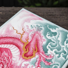 LUXCIG Dragon Face Ceramic Ashtray – Artisan Ruby-Red Jingdezhen Porcelain for Cigar Use