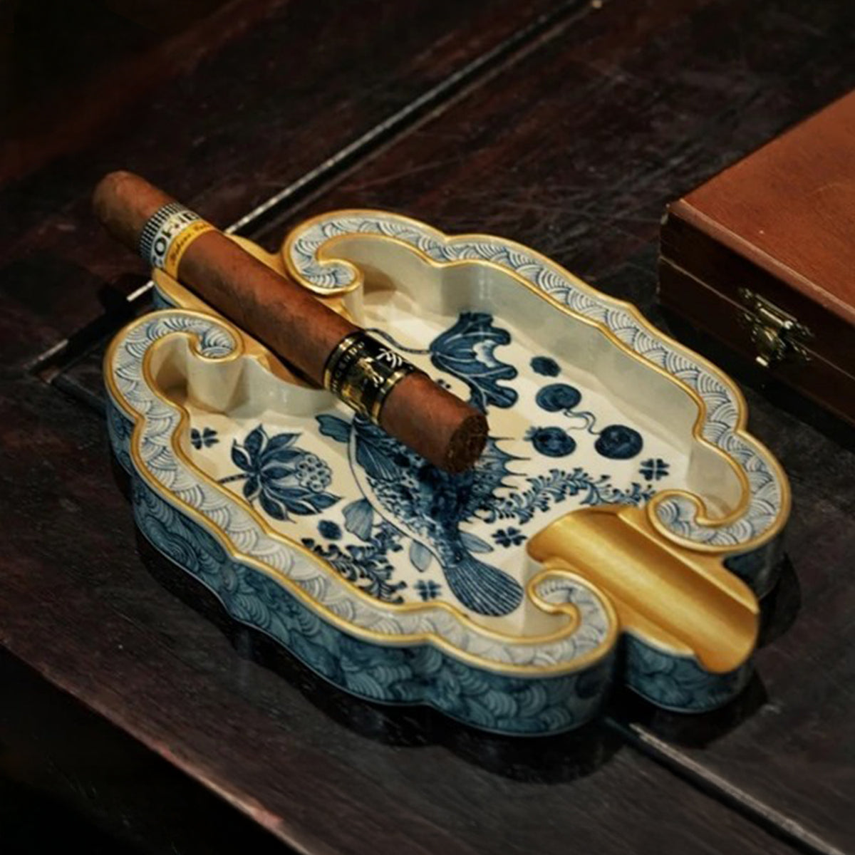 LUXCIG Luxury Hand-Painted Porcelain Ashtray – Artistic Irregular Design with Gold Rim & Aquatic Theme